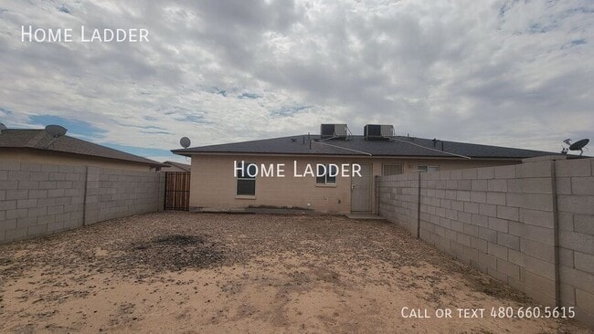 Building Photo - 10236 W Leander Dr
