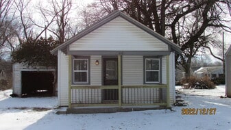Building Photo - 2846 W Elm St
