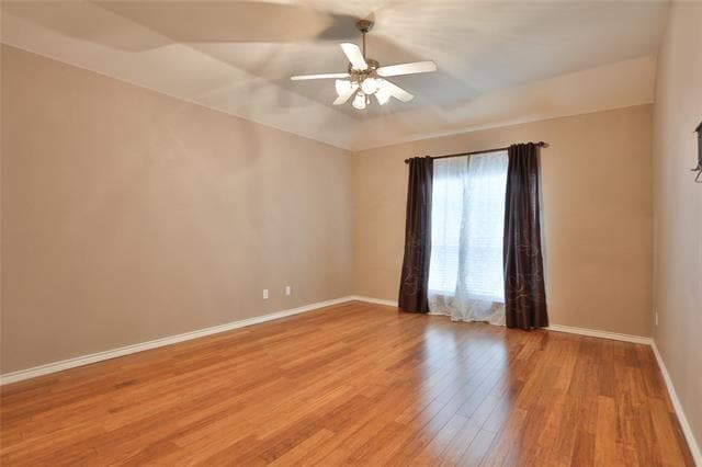 Building Photo - 11921 Kingsville Dr