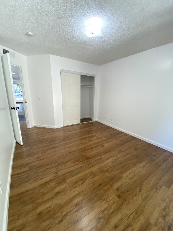 Building Photo - 2116 13th St