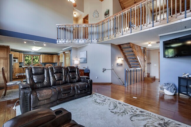 Building Photo - 131 Corn Tassel Shores