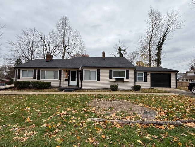 Building Photo - 4328 Catalpa Dr