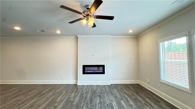 Building Photo - 285 Vista Ln