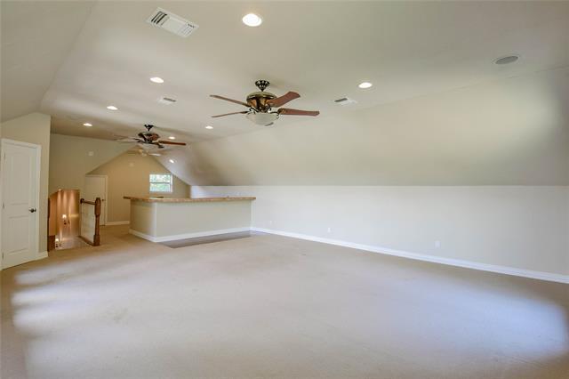 Building Photo - 4900 Rio Vista Dr