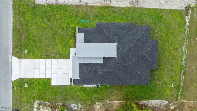 Building Photo - 3808 10th St SW