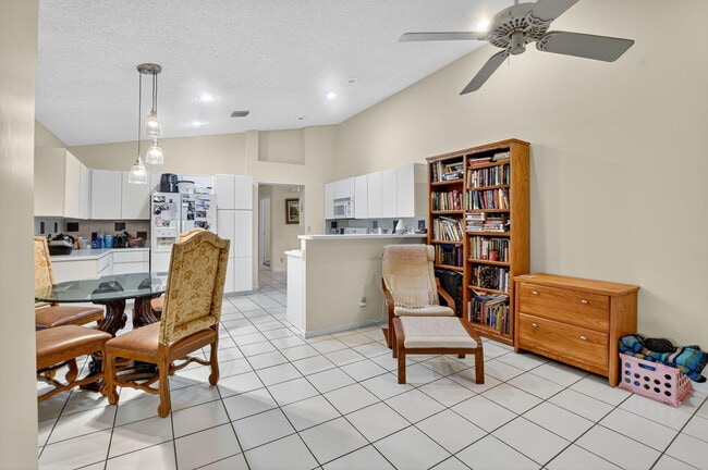 Building Photo - 20803 Cabrillo Way