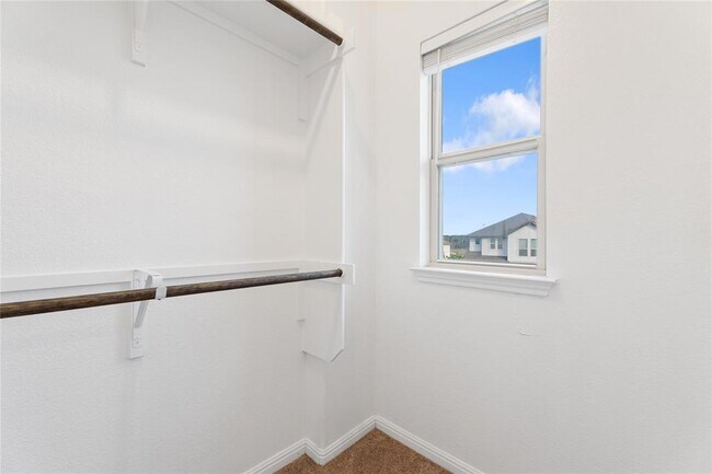 Building Photo - 3240 E Whitestone Blvd