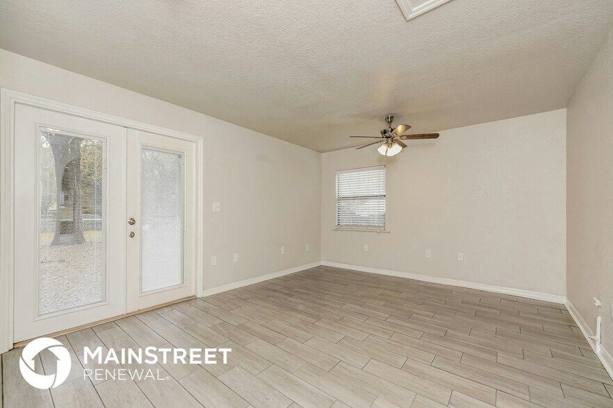 Building Photo - 2421 Harvard Rd