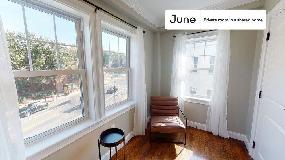 Building Photo - Room in Shared 5 bed/1.5 bath home