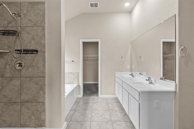 Building Photo - 2039 Rowan Wy