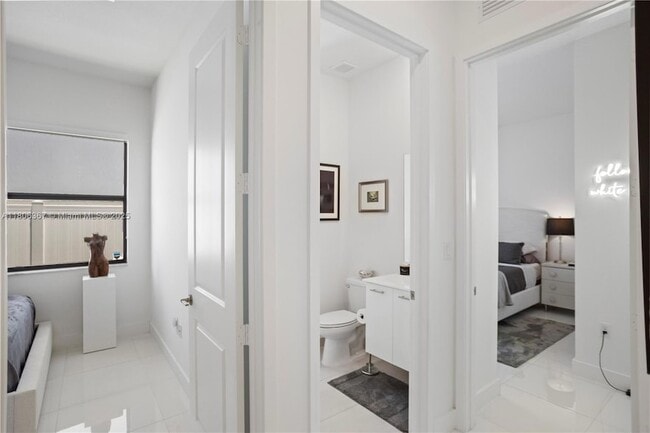 Building Photo - 4407 SW 175th Ave