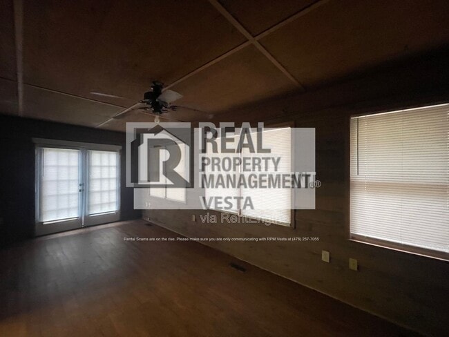 Building Photo - 402 Steeple Chase Rd