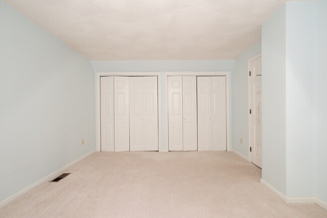 Building Photo - 111 Brigham St