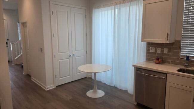 Building Photo - 2456 E Encanto Pso