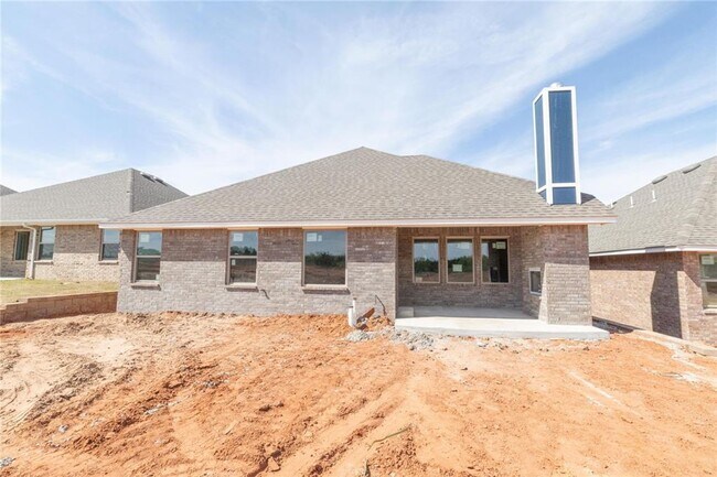 Building Photo - Brand NEW 3 Bedroom 2 Bathroom Home in Tuscany Lakes (Piedmont Schools) with Storm Shelter and Sp...