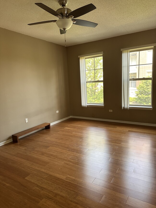 Building Photo - 720 Prestwick Ln