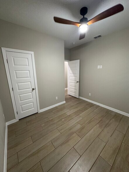 Building Photo - 3609 Arbe Dr