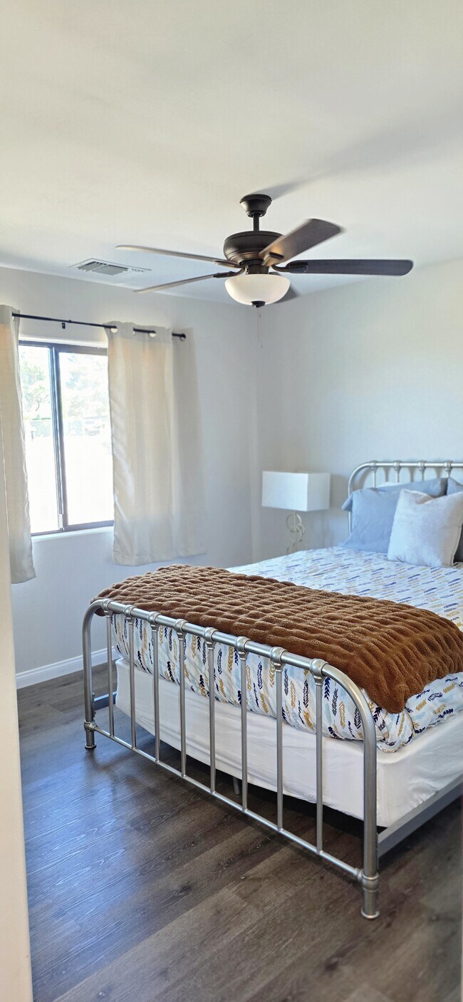 Building Photo - 8160 Palomar Ave