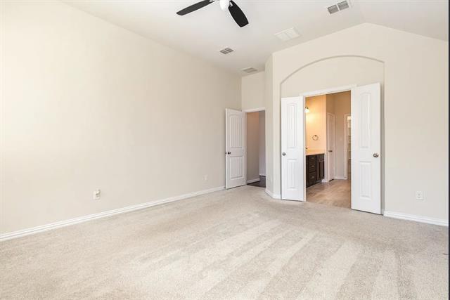 Building Photo - 16716 Lincoln Park Ln