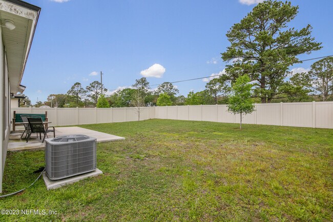 Building Photo - 9051 Tahoe Ln