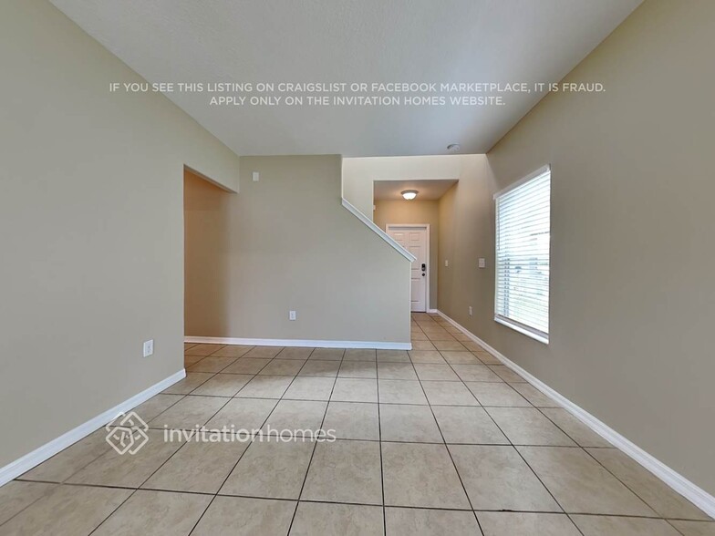 Building Photo - 1041 Seminole Sky Dr