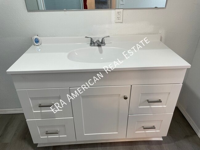 Building Photo - 5975 Staff Rd