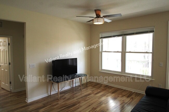 Building Photo - 13364 Beach Blvd