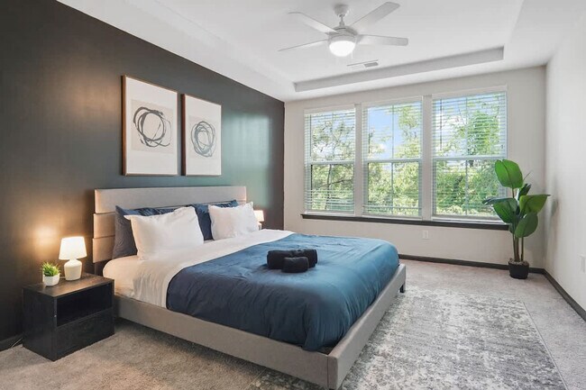 Building Photo - 1550 Dunn Rd