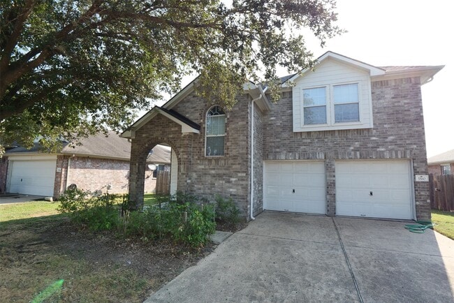 Primary Photo - 5510 Bear Cave Ln