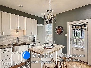 Building Photo - 4 br, 2 bath House - 2312 N Weber St