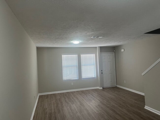 Building Photo - 5428 Cedar Ash Crossing