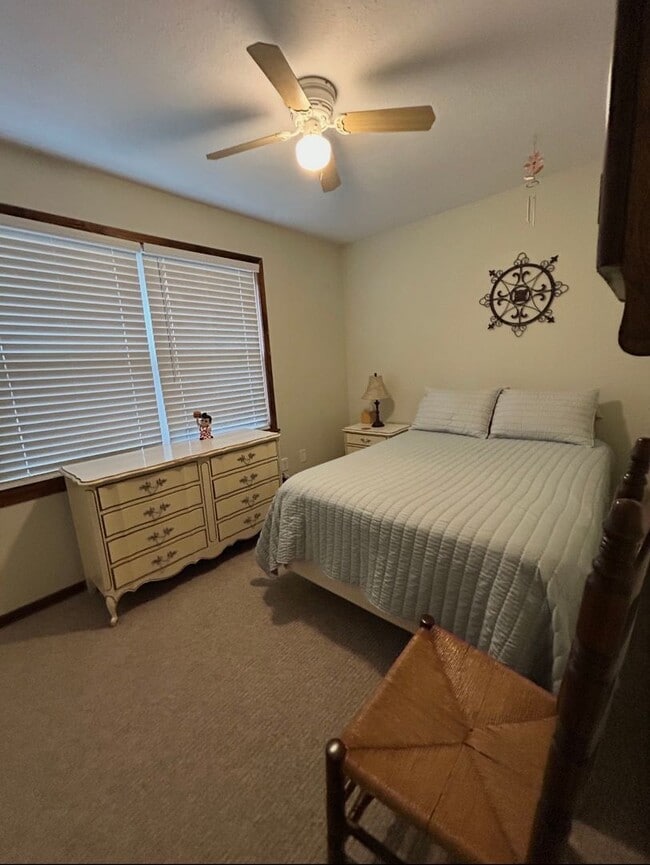 Building Photo - 807 S 18th St