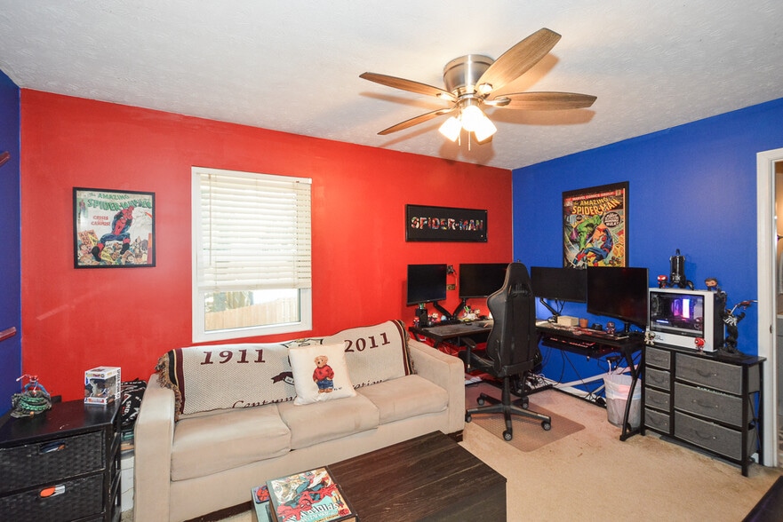 Building Photo - 1422 Springleaf Cir SE