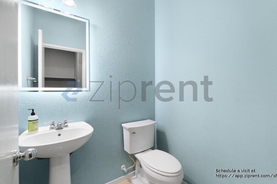 Building Photo - 7517 Hazelton Way