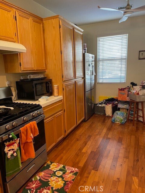 Building Photo - 34593 Princeton Dr