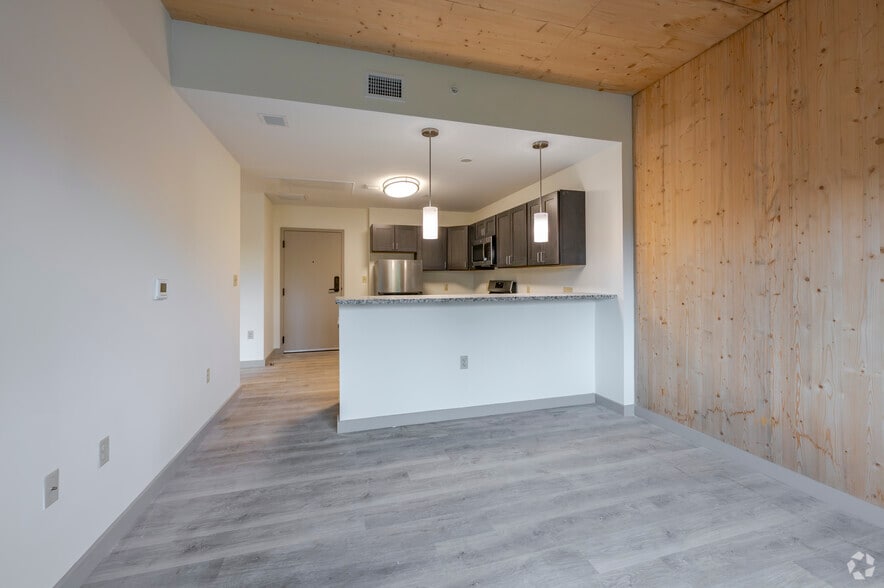 340 Dixwell Ave - 1 BD 1 BA - 340+ Dixwell