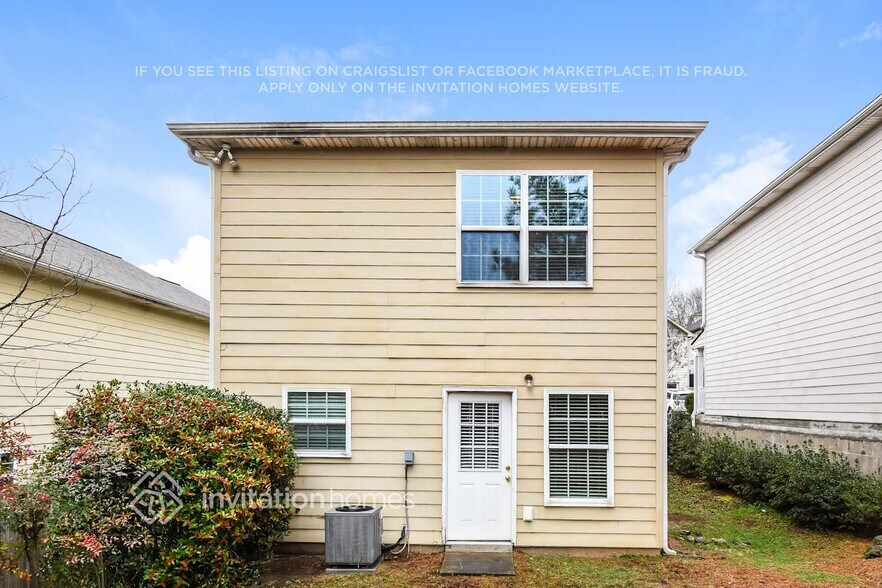 Building Photo - 112 Village Pkwy