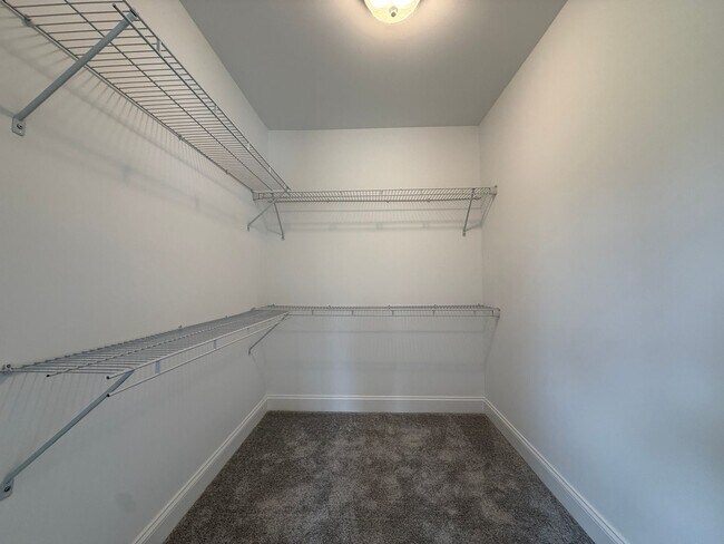Building Photo - 2553 Whipporwill Ct