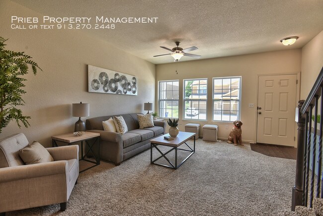 Building Photo - Prairie Haven Townhome - Available July 16th