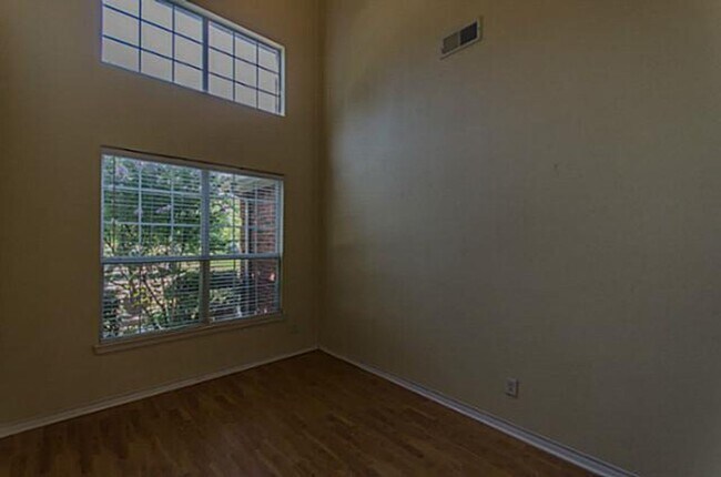Building Photo - 12475 Cajun Dr