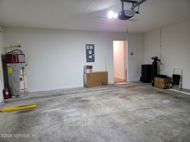 Building Photo - 108 Findhorn Ct