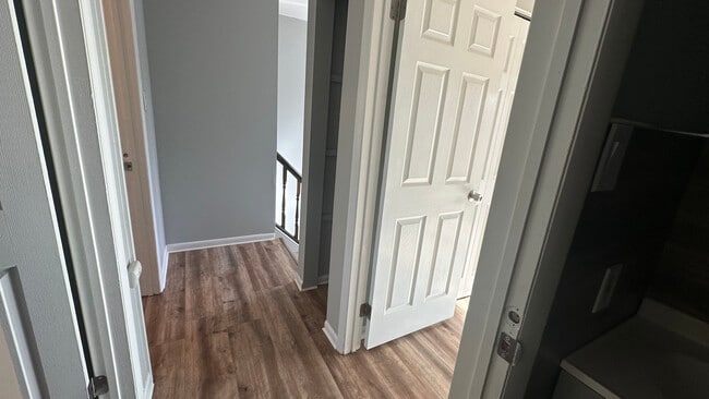 Building Photo - 53 Scotch Pine Dr