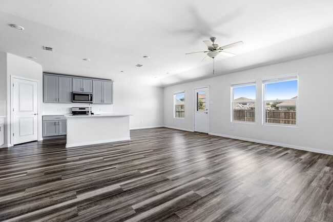 Building Photo - 6312 Spooky Cat Trl