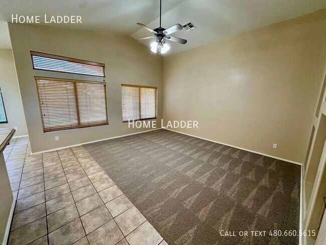 Building Photo - 1100 E Nunneley Rd