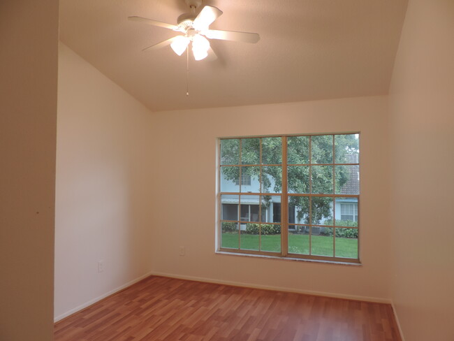 Building Photo - 4632 Oak Arbor Cir