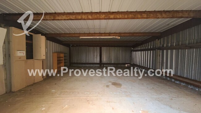 Building Photo - 3 Bed, 2 Bath Hesperia Home!!!