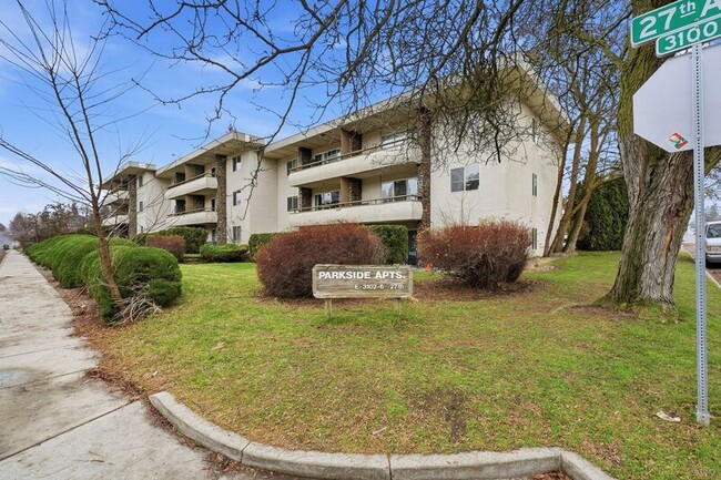 Building Photo - 3102 E 27th Ave