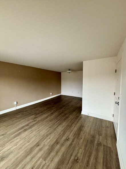 Building Photo - 784-784 Millersport Hwy