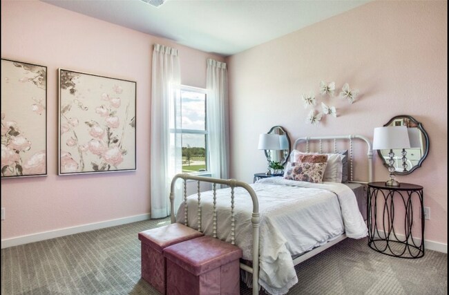 Building Photo - 204 Carmen Oak Ln