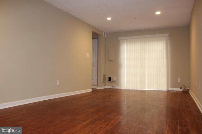 Building Photo - 4832 Brookstone Terrace